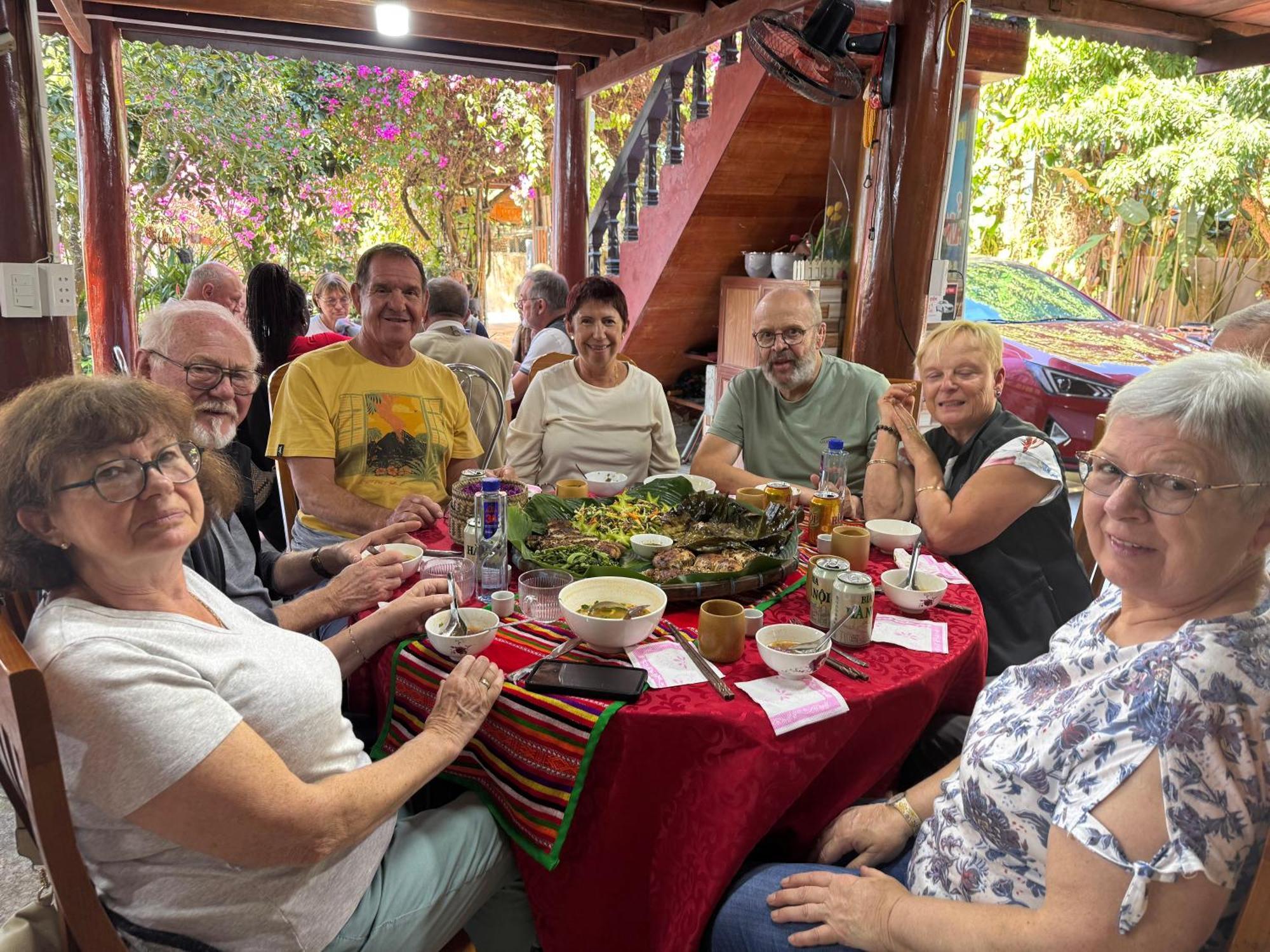 Minh Ngoc Homestay Dien Bien Phu Ban Hin Lom Exteriér fotografie