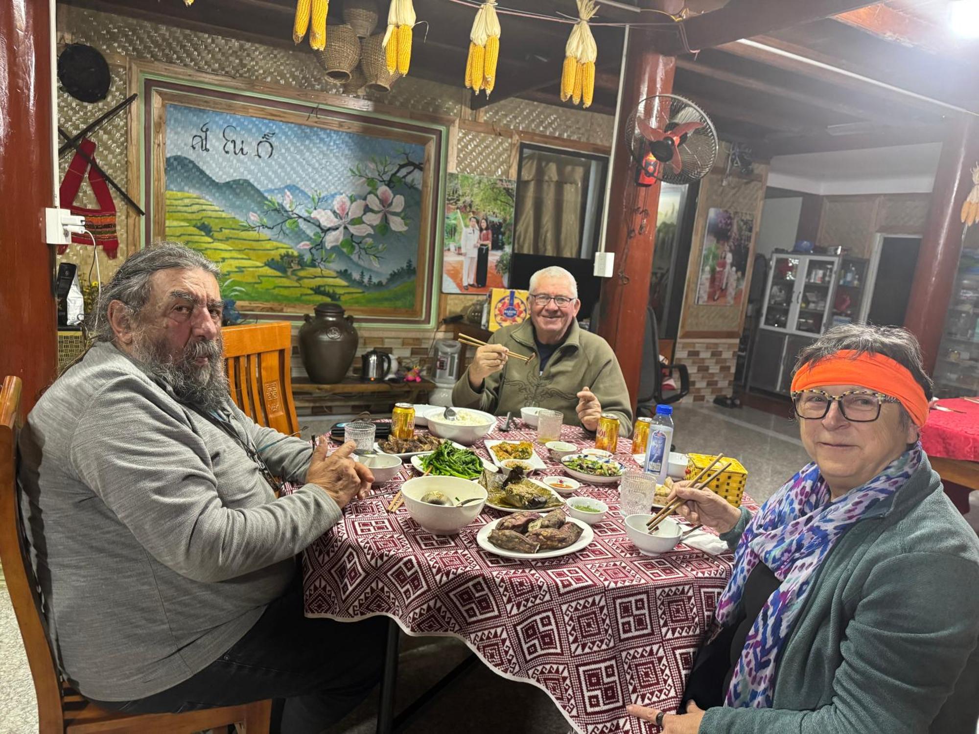 Minh Ngoc Homestay Dien Bien Phu Ban Hin Lom Exteriér fotografie